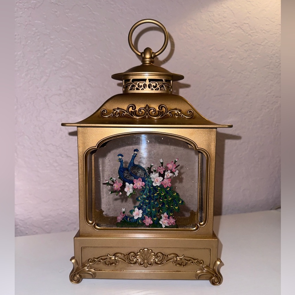 Cracker Barrel Peacock Lantern Glitter Globe Decoration Home Decor